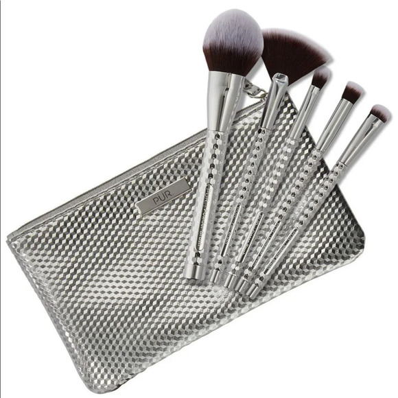 . PUR Essentials Brush Set - Silver - 5 Brushes - Picture 1 of 4